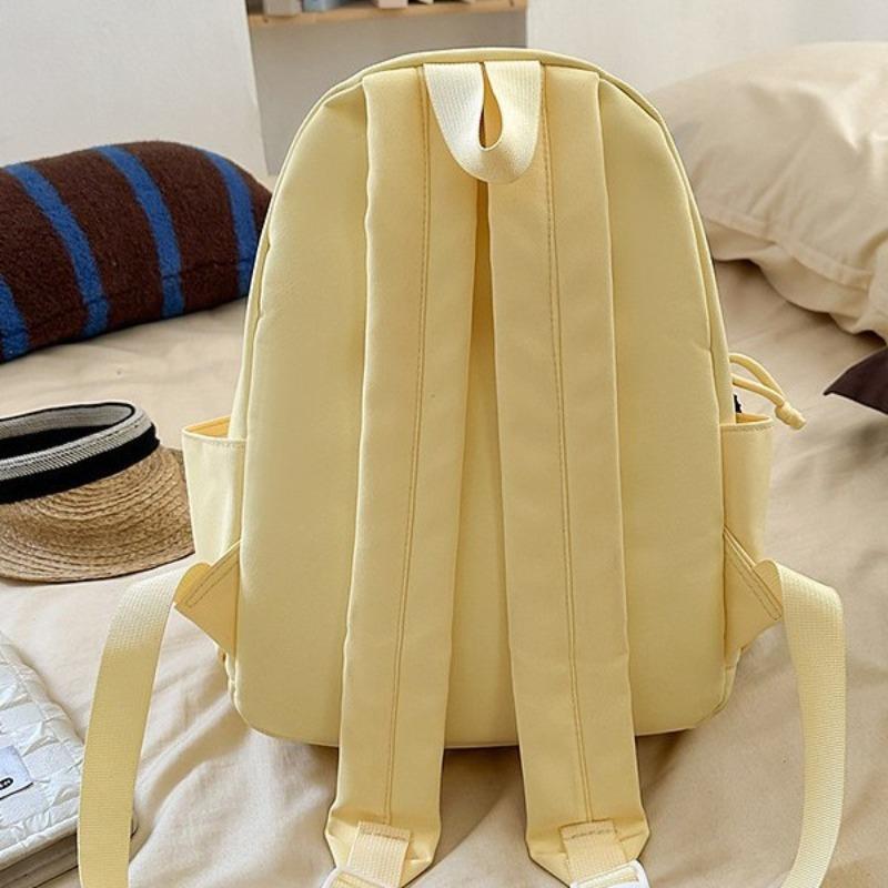 The New Schoolbag Is High-value, Fresh, Sweet, Cute, Cute, Ugly and Cute Little Yellow Duck Backpack, Grade 1-3 Student Backpack.