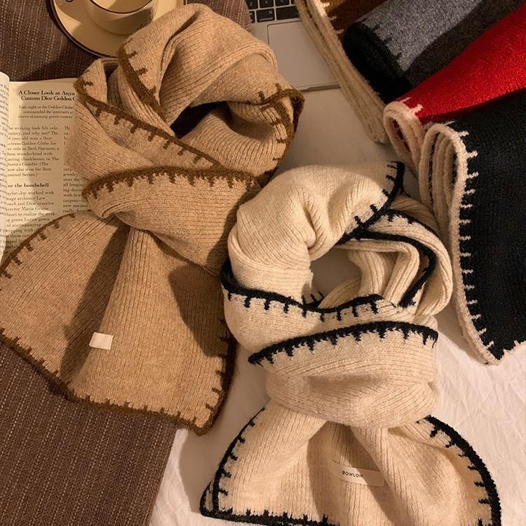 New high-end knitted scarf women's winter new Korean atmosphere versatile thickened warm scarf