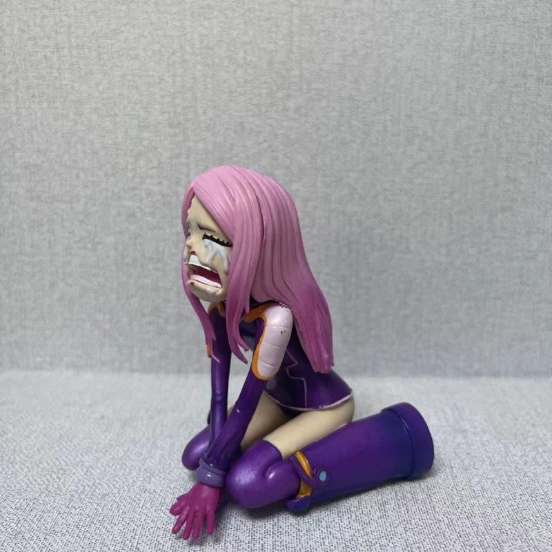 ONE PIECE Crying Bonnie, Egg Tip Island Series Nautical King Figure Animation Peripheral Model Chassis Car Ornament