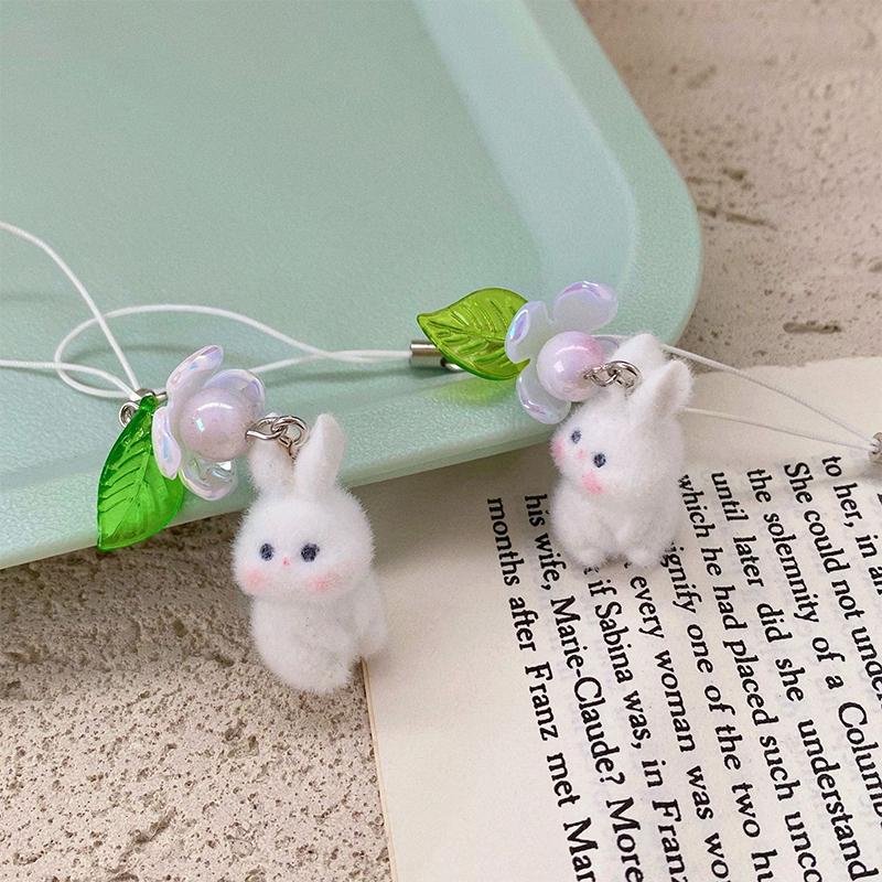 Cartoon Flocking Cat Pendant Keychain Y2K Butterfly Wings Key Ring For Women Girls Cute Camera Bag Pendant Decoration Gifts