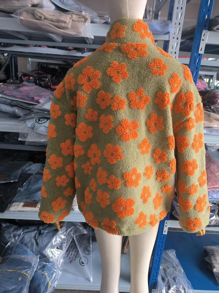 Felpa Pullover Calda in Pile da Donna Europea e Americana Autunno/Inverno 2025