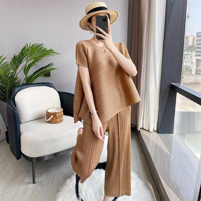 Wrinkle Fashion Casual Set Damski letni nowy nieregularny top Luźne spodnie z szerokimi nogawkami Dwuczęściowy zestaw