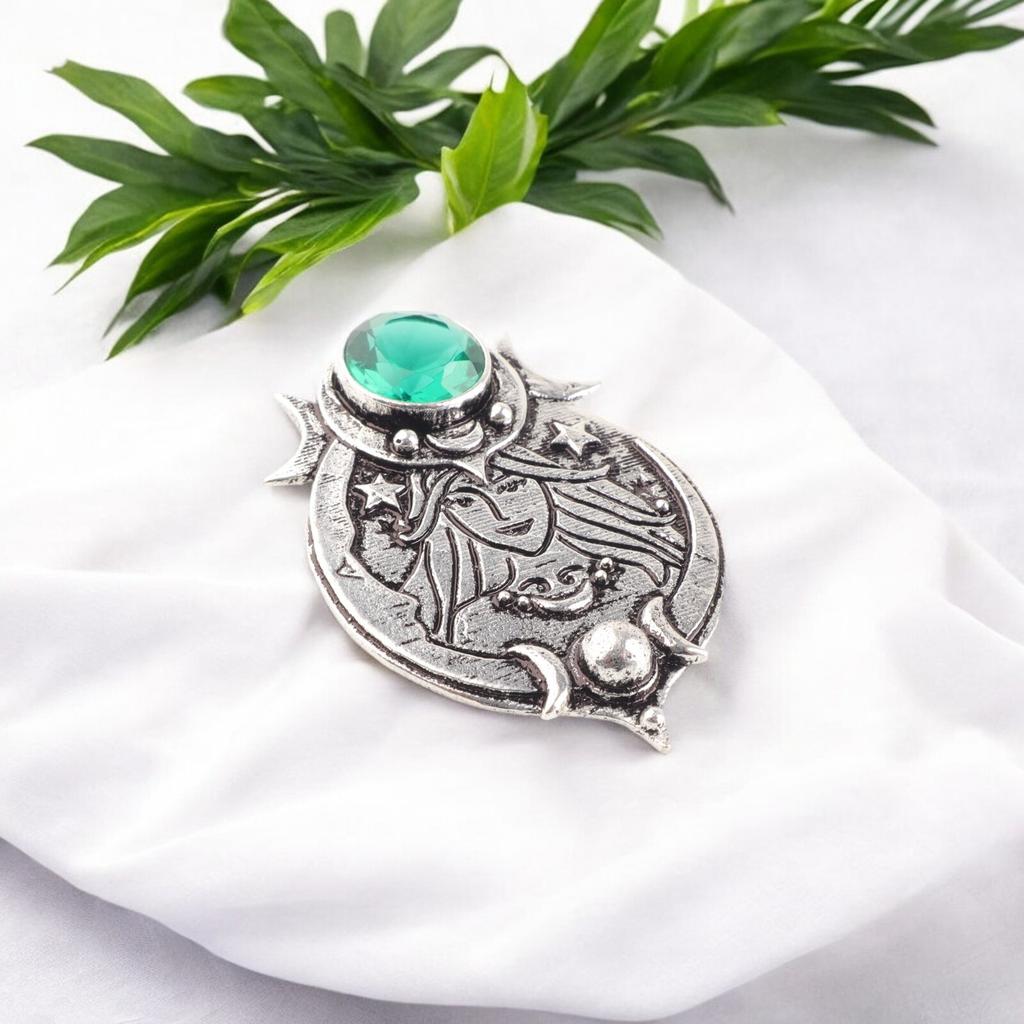 Green Emerald Crystal Silver Pendant, 925 Silver Handcrafted Jewelry Pendant CP-22-07