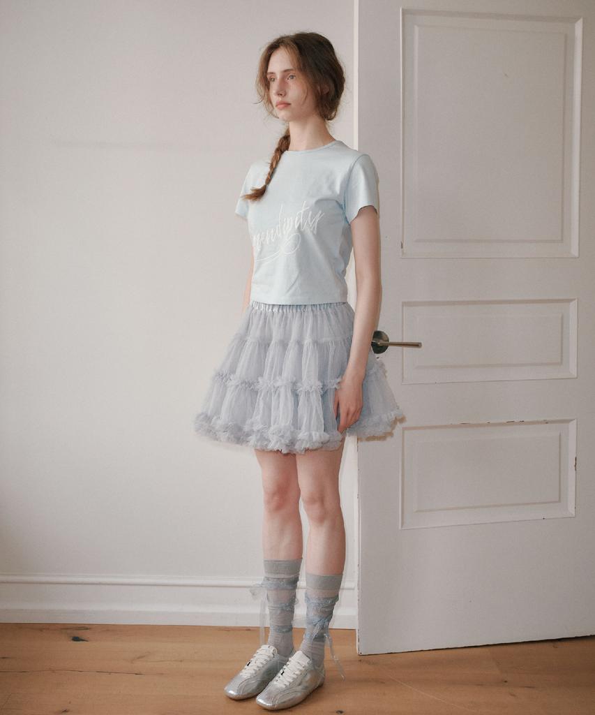 AEGO FREEDOM LAB Serendipity Crop T-Shirt_Sky Blue