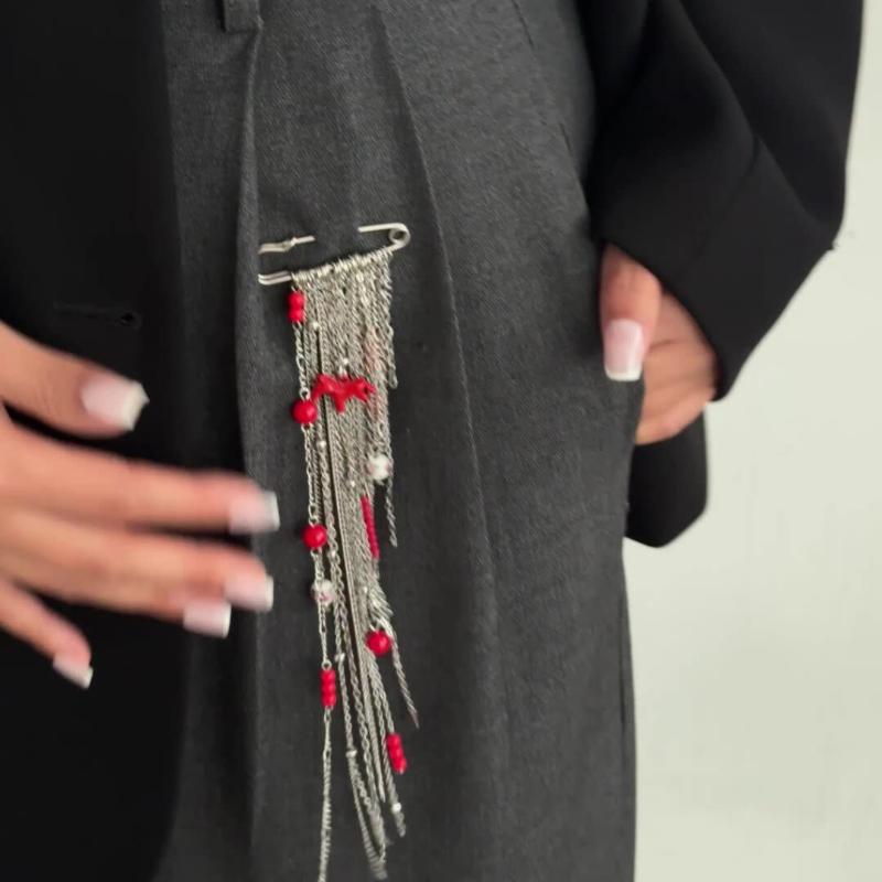 

Exaggerate Long Tassel Chain Brooches Women Beaded Pendant Multi-Layer Chain Multi Functional Fixed Pin Pants Clothes Decoration 1Pcs