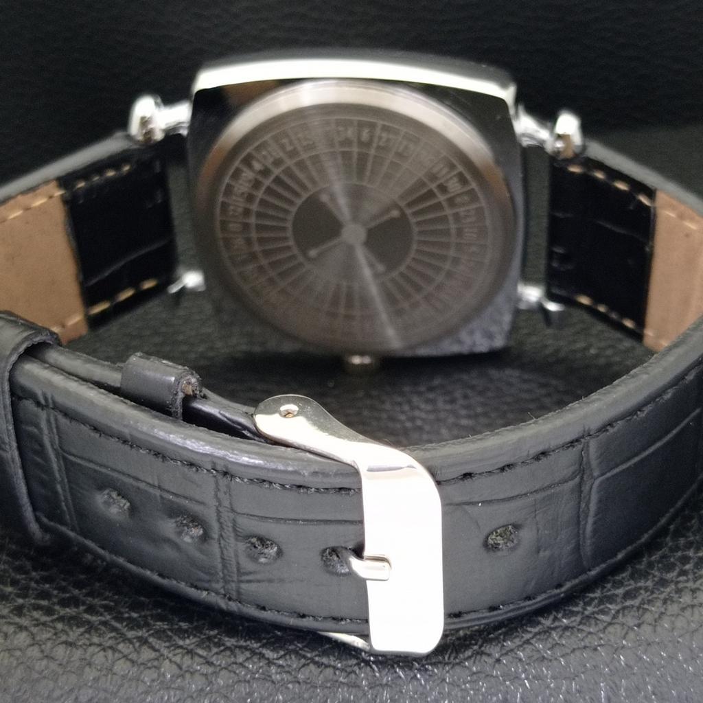 VINTAGE HAND-WINDING SWISS POKER FACE MENS REFURBISHED SEA GREEN WATCH A700946-5 R205a-a700946