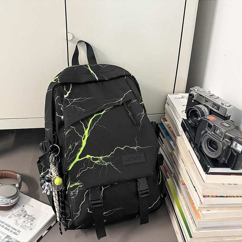 Schoolbag Backpack Female Junior High School Students Graffiti Backpack Male 1011 New Simple Design Large Capacity Multi-layer Student Schoolbag