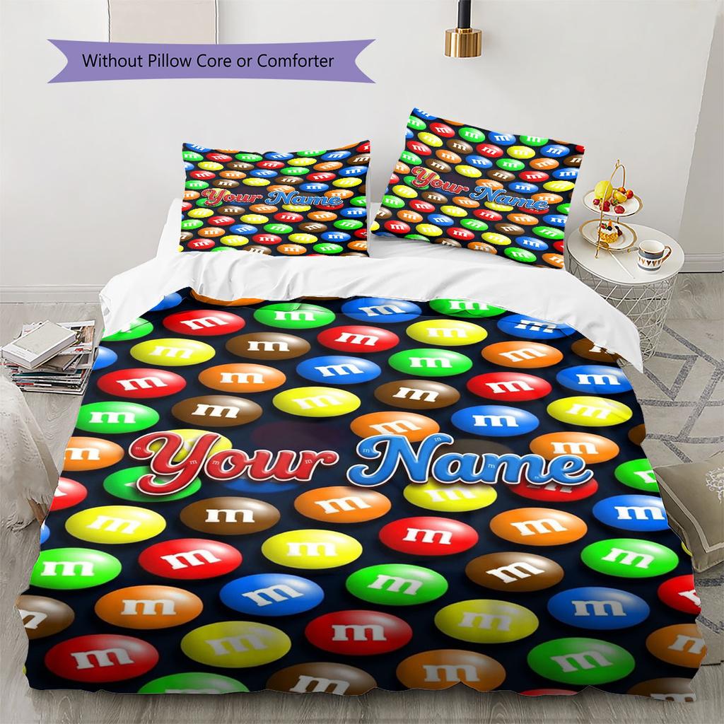 M&M's Bettwäsche mit individuellem Namensmuster, Steppbett-Set, Bettbezug, Kissenbezug, Heim-Geburtstagsgeschenk(1 Bettbezug + 2 Kissenbezüge, ohne Füllung)