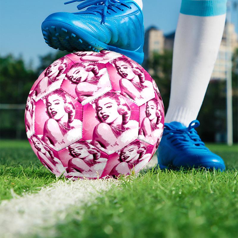 Marilyn Monroe Print Size 5 Soccer Ball, PU Wear Resistant Football for Match Training and Daily Practice, Birthday Gift for Soccer Fans