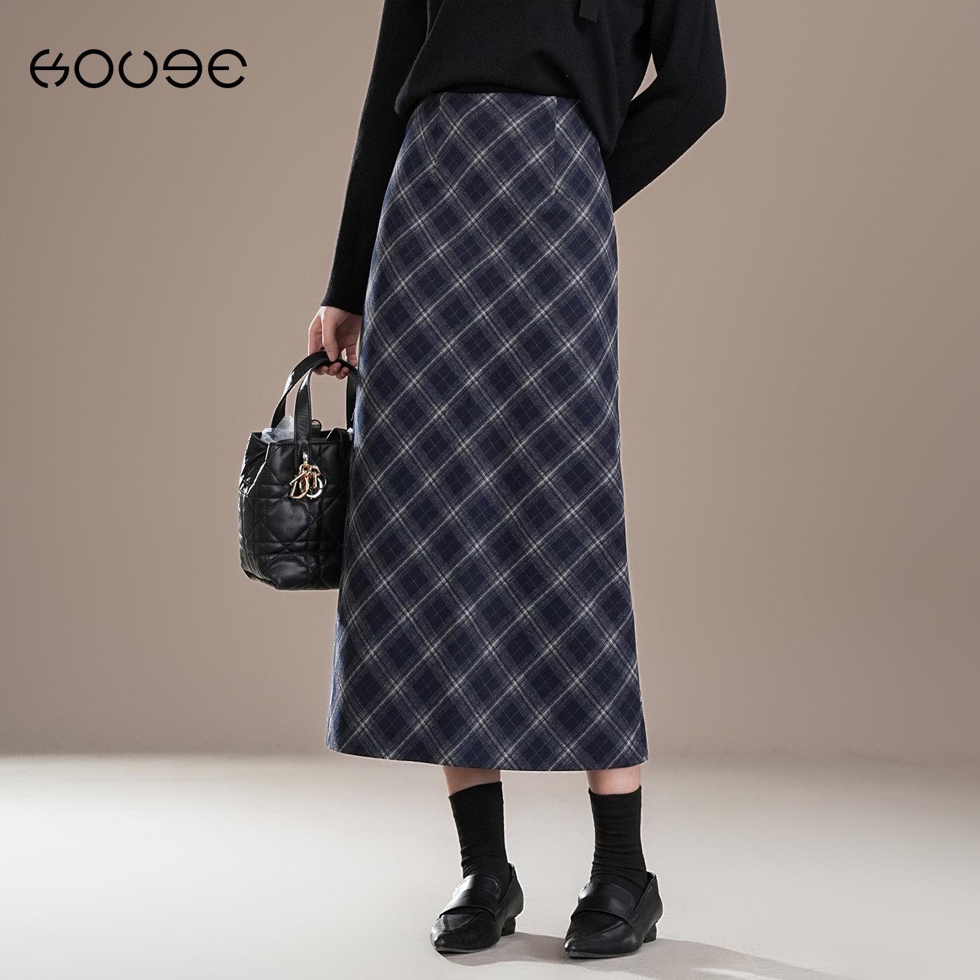 

Women s High-Waisted A-Line Plaid Skirt with Back Slit - Autumn Winter 2025 Collection M /27 [Recommended for 95-105 kg]