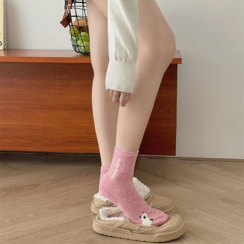 Sweet Three-dimensional Plush Cartoon Puppy Mid-calf Socks for Women, Pure Cotton Letter Short Calf Socks