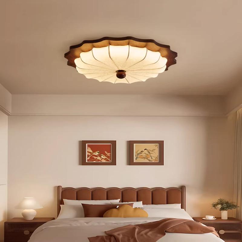 Walnut Wood Grain Wabi-Sabi Bedroom Ceiling Light, Retro Fabric Design, Atmospheric Eye Protection Fixture