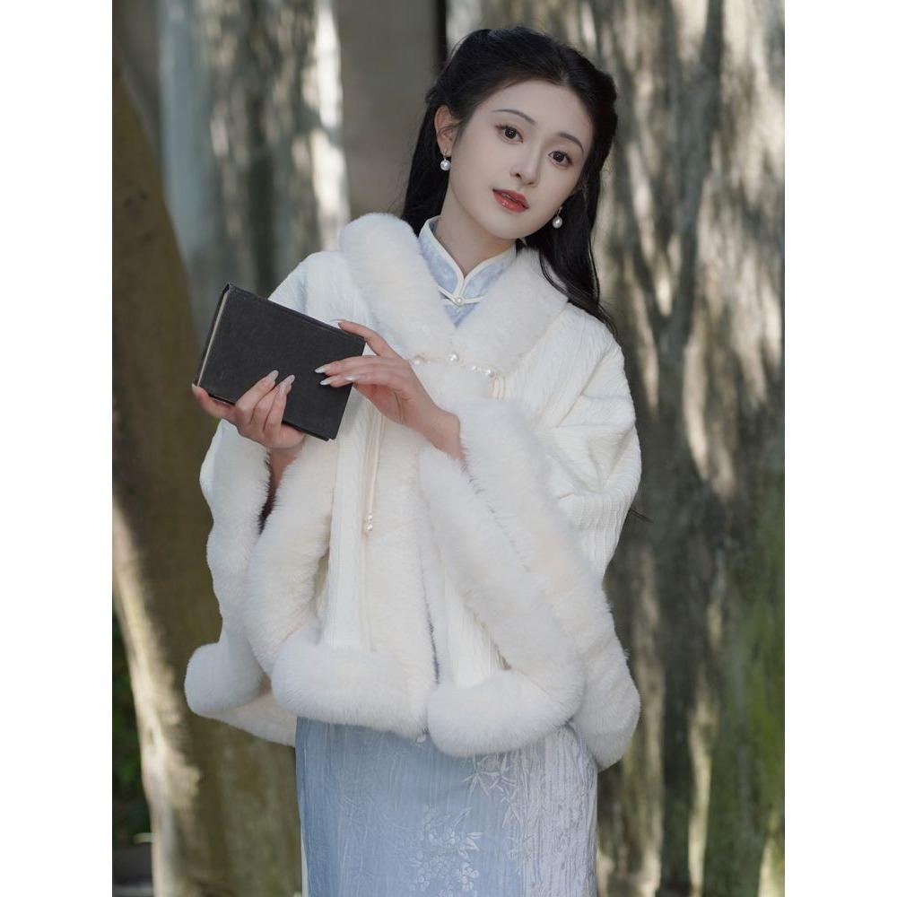 Gentle Fleece-linedthickened Cloak Shawl with Cheongsam Fall and Winterheattechoutwear