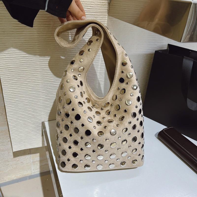 Vintage Underarm Bucket Bag Womens Winter Commute Shoulder Small Rivet Handbag
