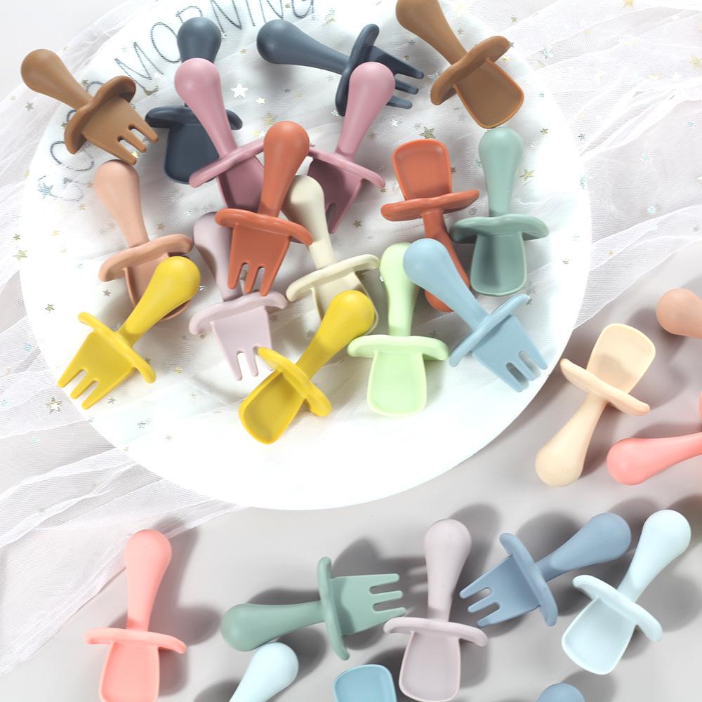 Silicone Baby Feeding Spoon Set - Soft-Head Training Spoons for Infants
