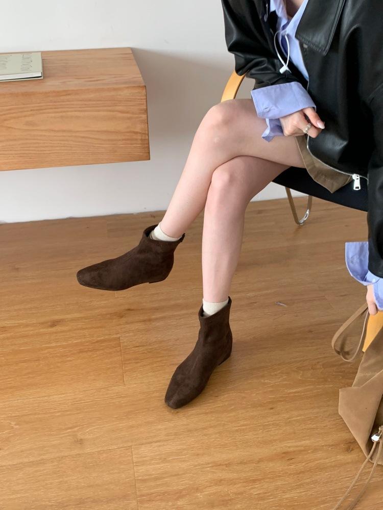 French simple short tube small square head suede splicing Martin boots women's autumn and winter evening evening breeze temperament inner height inc