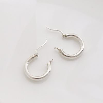 (925 Silber) Mini-Creolen 20mm Einfache Alltags-Ohrringe 20mm Ohrringe Glänzende Ohrringe