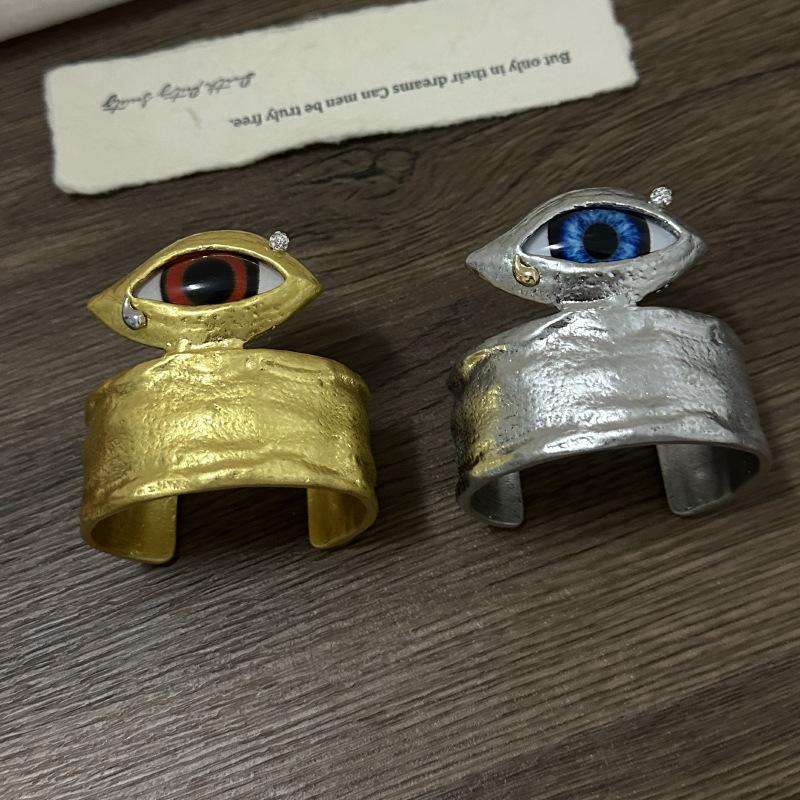 Vintage Personalized Metal Blue Eyes Cuff Bracelet For Women Fashion Jewelry Exaggerated Hand Open Bangles Accessories Gifts