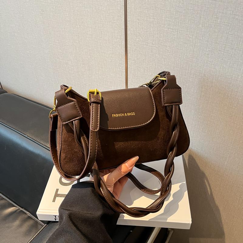 Niche design contrasting colors, new fashion women's bags, retro summer armpit bags, personalized shoulder crescent bags