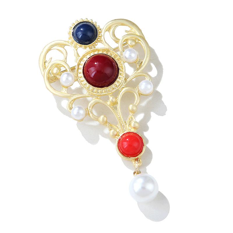 Fashion White Flower Brooches Women Metal Bouquet Brooch Pin Pastoral Style Jewelry Gifts Party Clothes Accesories