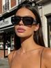1PC Stylish Pilot Frame Sunglasses Unisex with Cool Little Rivet Design Fashionable And Trendy Men's Women's Sunglasses