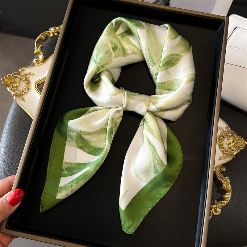 Women's 70cm Leopard Print Silk Scarf - Versatile Square Scarf for Professional and Casual Wear