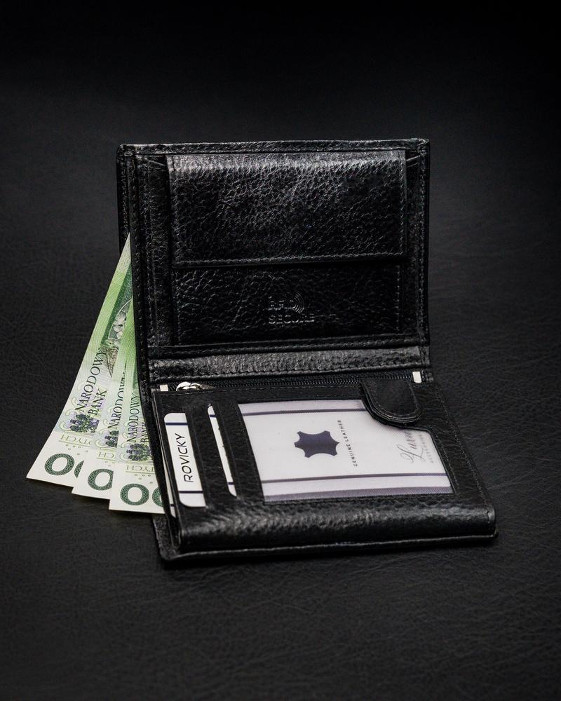 Classic men's vertical wallet made of natural leather with RFID technology - Rovicky