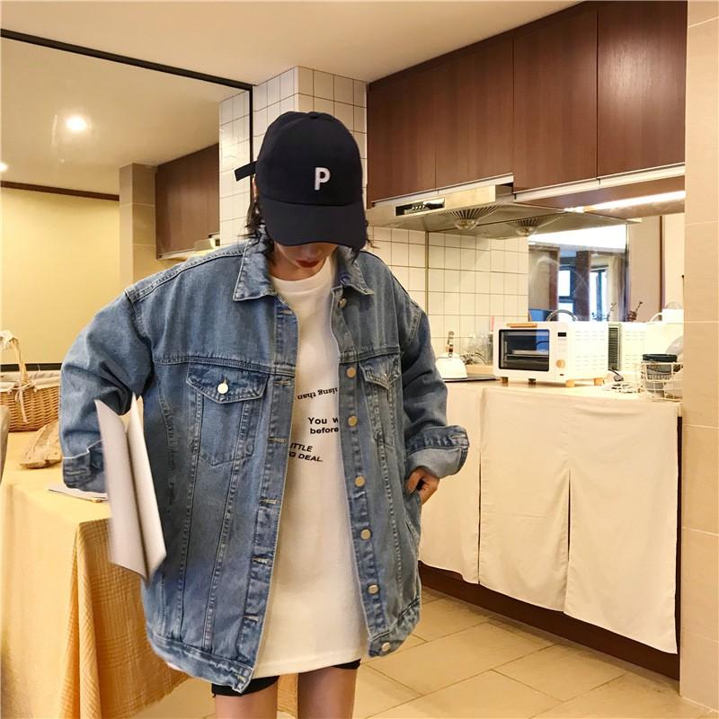 Womens Relaxed Fit Denim Jacket Oversized BF Style Casual Chic Outerwear Fall 2025