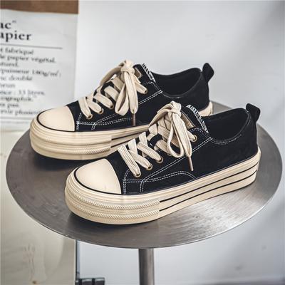 Moda 2024 Vendita calda Classiche Scarpe di Tela Nere Uomo Primavera Estate Sneakers di Tela con Zeppa Uomo Comfort Low-top Scarpe Vulcanizzate Uomo