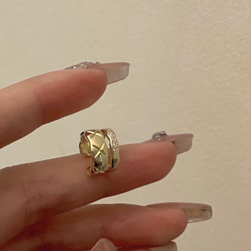 Double-Layer Diamond Ear Cuff for Women, Piercing-Free, Elegant Design, Summer Earrings.