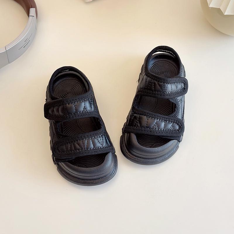 

Летние сандалии на липучке для девочек 2025: Трендовые, противоударные, полые туфли принцессы для пляжа Size 21: 13cm чёрный