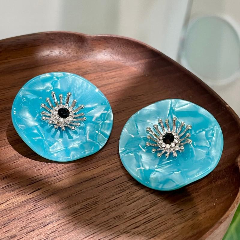 Vintage Blue Glass Bow Earrings - Retro Design Ornament