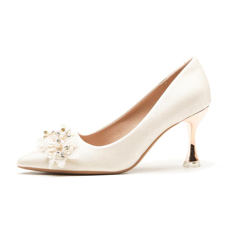 Main wedding shoes women's satin bridal shoes 2024 new French high heels Chinese wedding dress Xiuhe two wear not tired feet