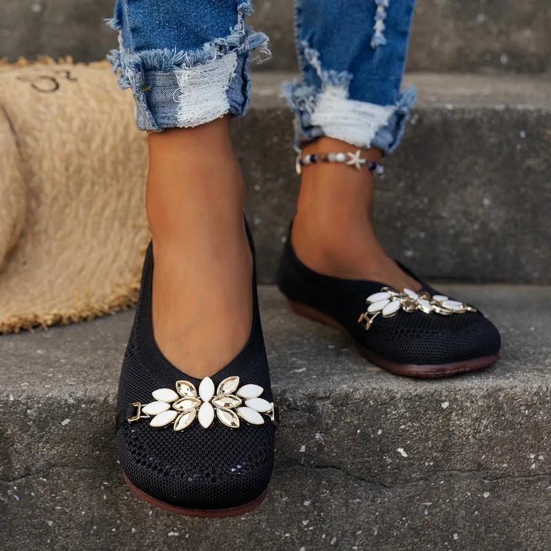 Fashion Women's Breathable Mesh Flat Shoes Plus Size Flowers Shallow Light Slip on Casual Shoes for Women Outdoor Women's Walking Shoes