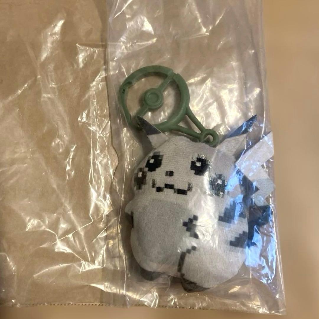 Pokemon Center exclusive Beginning Pikachu mascot keychain