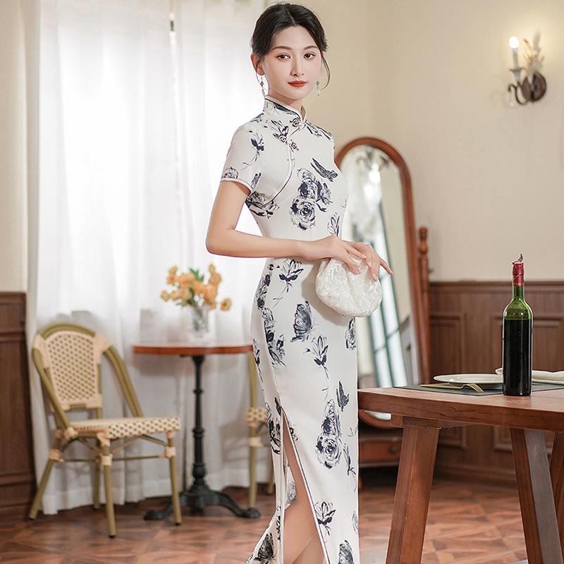 Women's Spring and Summer Retro Slim Cheongsam Long Dress Banquet Performance Elegant Dresses