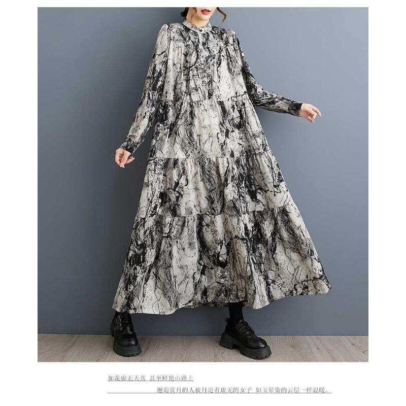 2025 Round Neck Long Sleeve Loose Skirt Women's Big Size Middle Aged Mom Dress