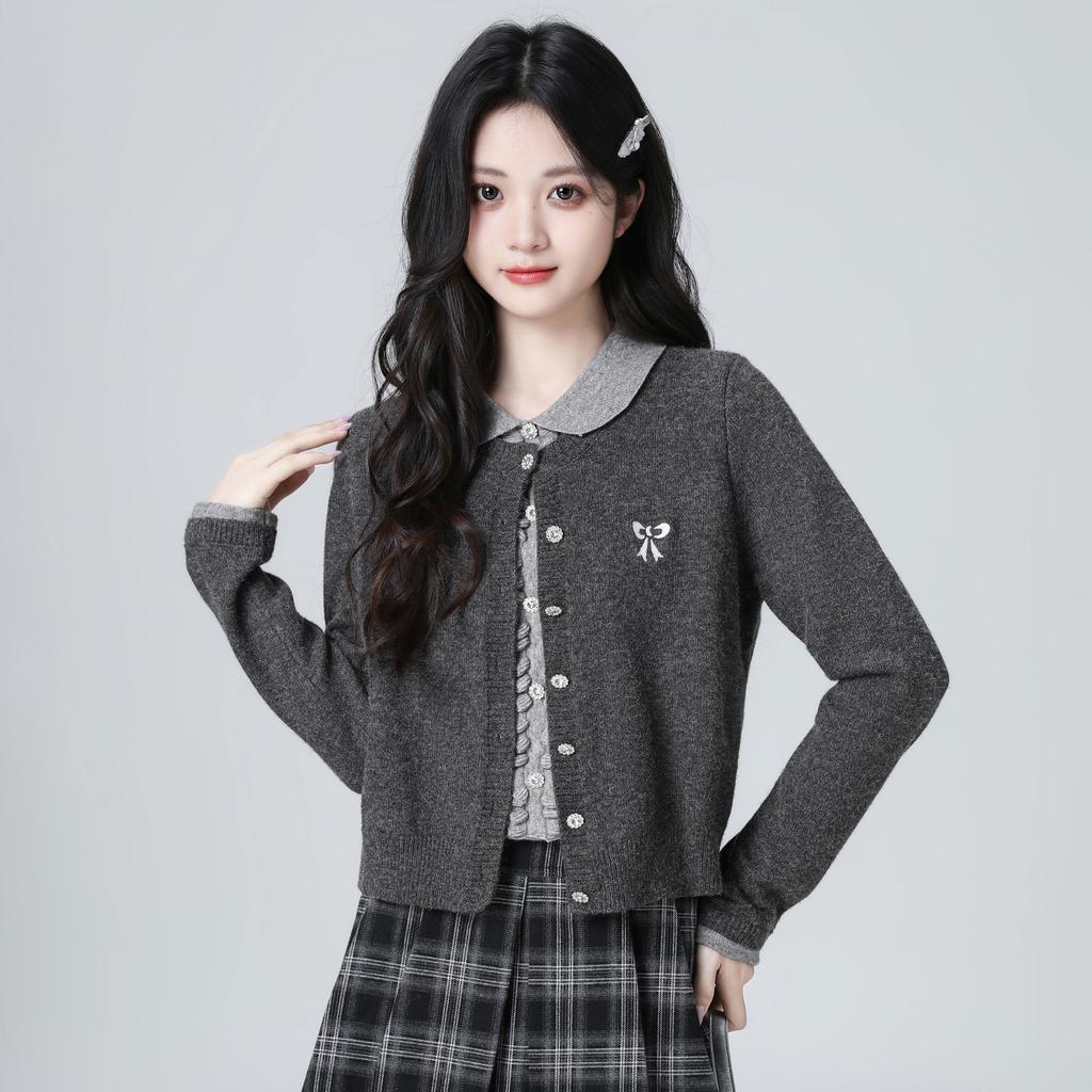 1011 spring new fake two-piece knitted sweater high-end wear top European women's clothing trendy versatile and thin