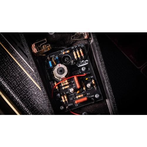 VOX V846 Vintage Wah Pedal - A vintage-inspired wah pedal for guitarists seeking a wide range of effects