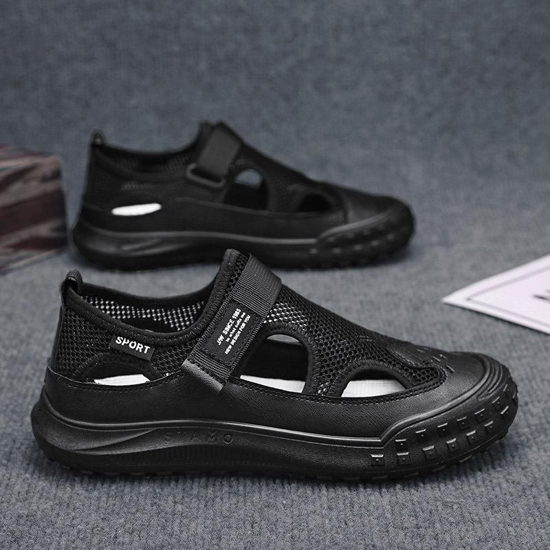 2025 Summer Men's Casual Breathable Shoes Summer Large Mesh Hollow Sandals Beach Shoes Lightweight Men's Mesh Sandals