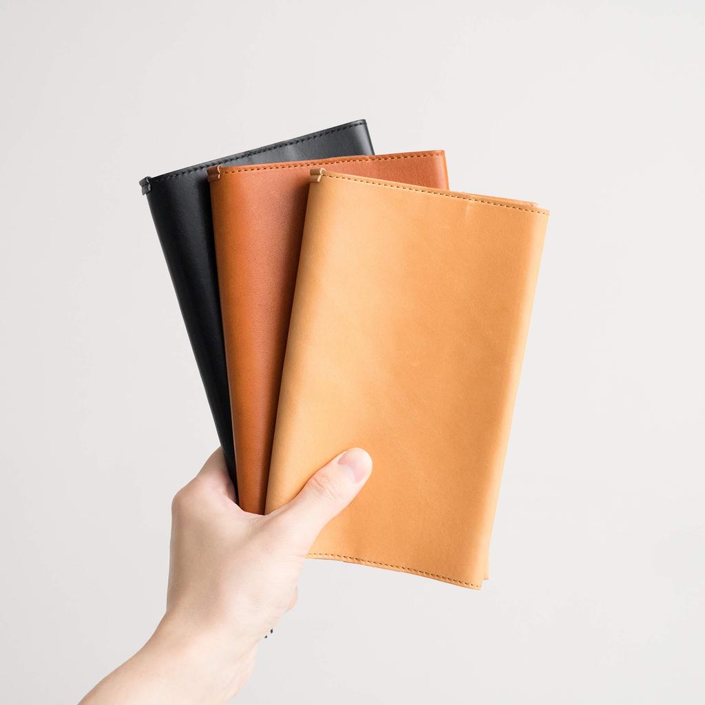 KLASSICA Nicole Genuine Leather Book Cover (Rasta) for Paperbacks (36-size)