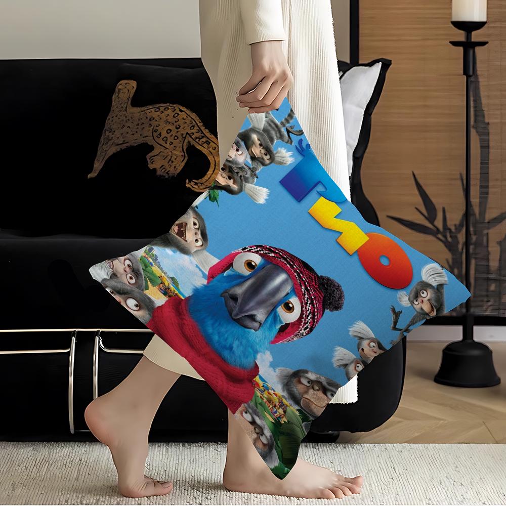 

Cute Bird Movie R-RIO 2 Cushion Cover Car Throw Pillow Case For Sofa Car Christmas Gift 40x40cm 45x45cm 16x16Inch