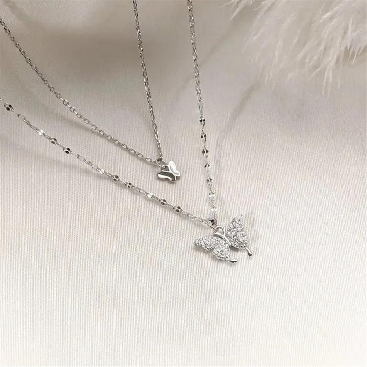 Sophisticated Butterfly Pendant Necklace Stylish Butterfly Pendant Necklace Unique Neck Chain for Everyday Wear