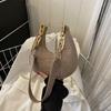 Sophisticated Shoulder Bag Felt Handbag Crossbody Bag with Chain Strap for Women