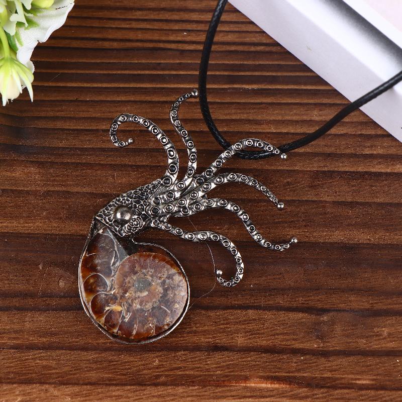 Octopus Brooch Octopus Ornament Metal Stone Octopus Pendant Cuttlefish Figurines Statue Car Ornaments Home Decor Crafts