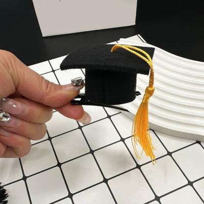 Mini-casquette en feutre avec pince à cheveux pour chapeau de docteur, accessoire de fête pour la maternelle ou l'université