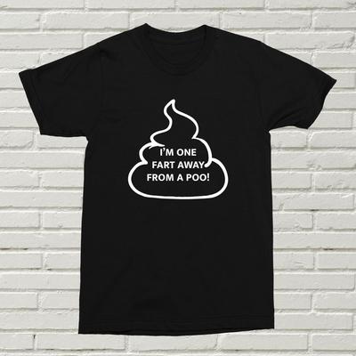 Ich bin einen Furz vom Stuhlgang entfernt T-Shirt Lustiges Beleidigendes Geschenk Geburtstag Weihnachten Alternative Klassisches T-Shirt
