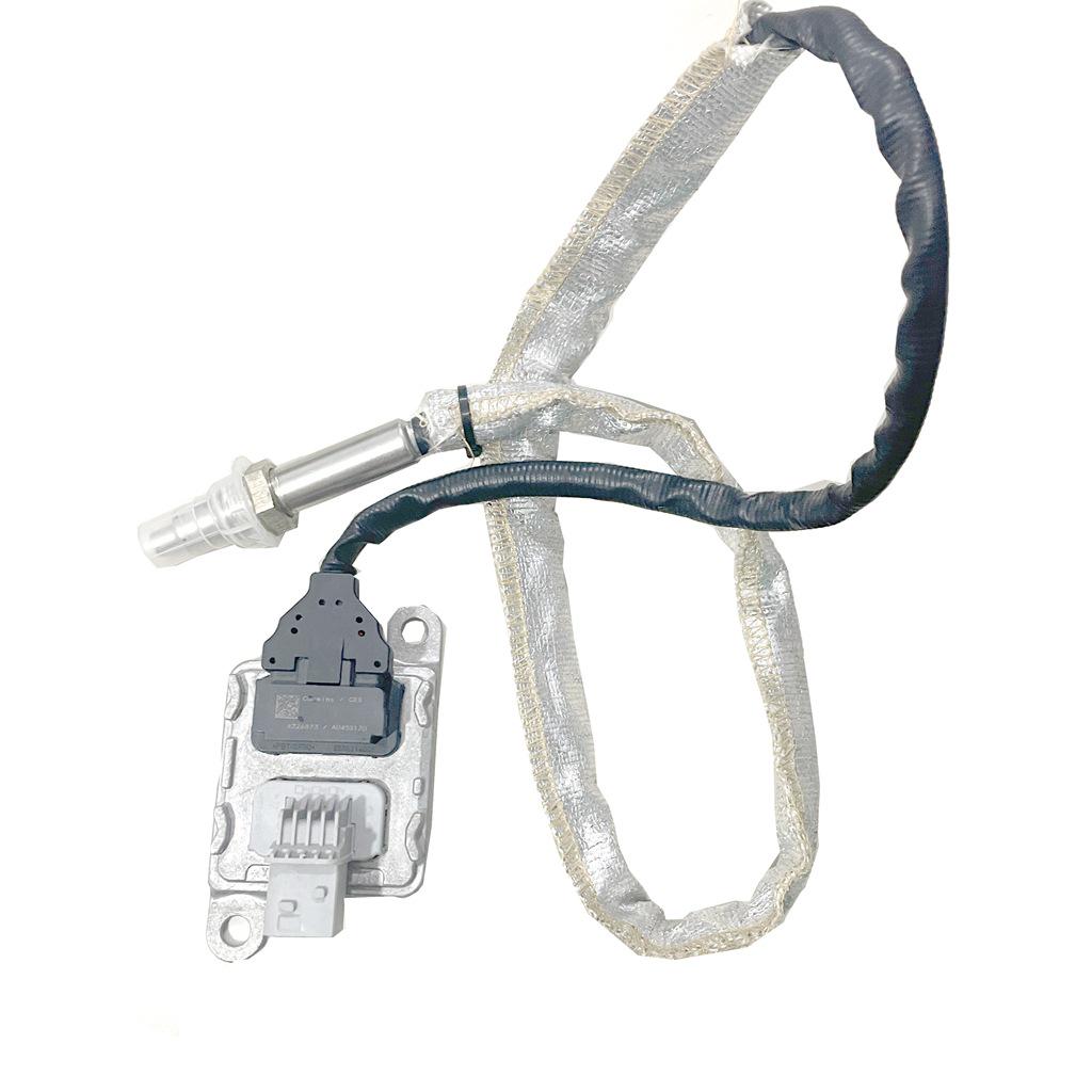 5WK96741: Compatible Nitrogen Oxide Sensor for Foton 12V Light Truck with Cummins Engines (Part Numbers: 4326873, 4326874).