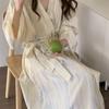 Nachthemd im süßen koreanischen Stil für Damen: Lockerer Kimono-Pyjama mit Trägern für Frühling/Herbst, mittellang/lang, im Freien tragbar.