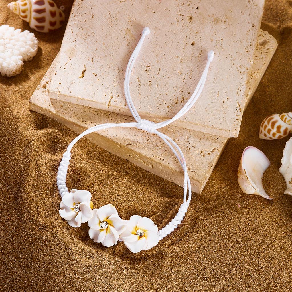 Boho Plumeria Flower Bracelet for Women Polymer Clay Hawaiian Frangipani Charm Braided Rope Bracelets Summer Beach Jewelry Gift